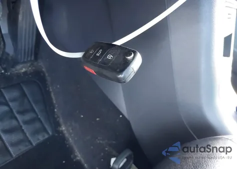 2015 Volkswagen Tiguan S z USA, uszkodzony, nr VIN WVGAV7AX0FW544218